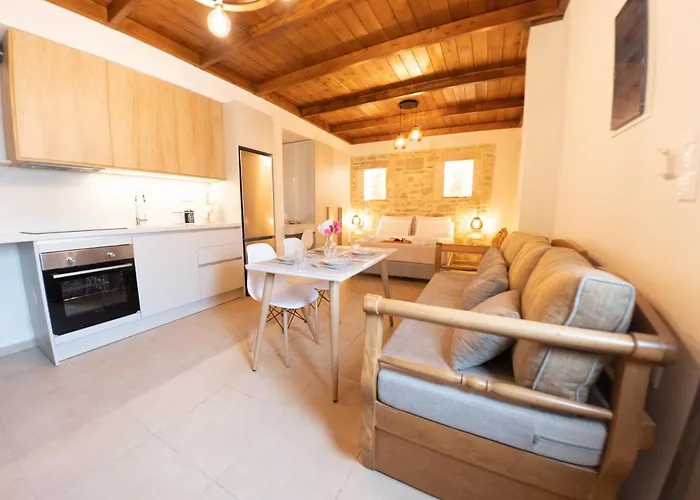 Faistos Cottage