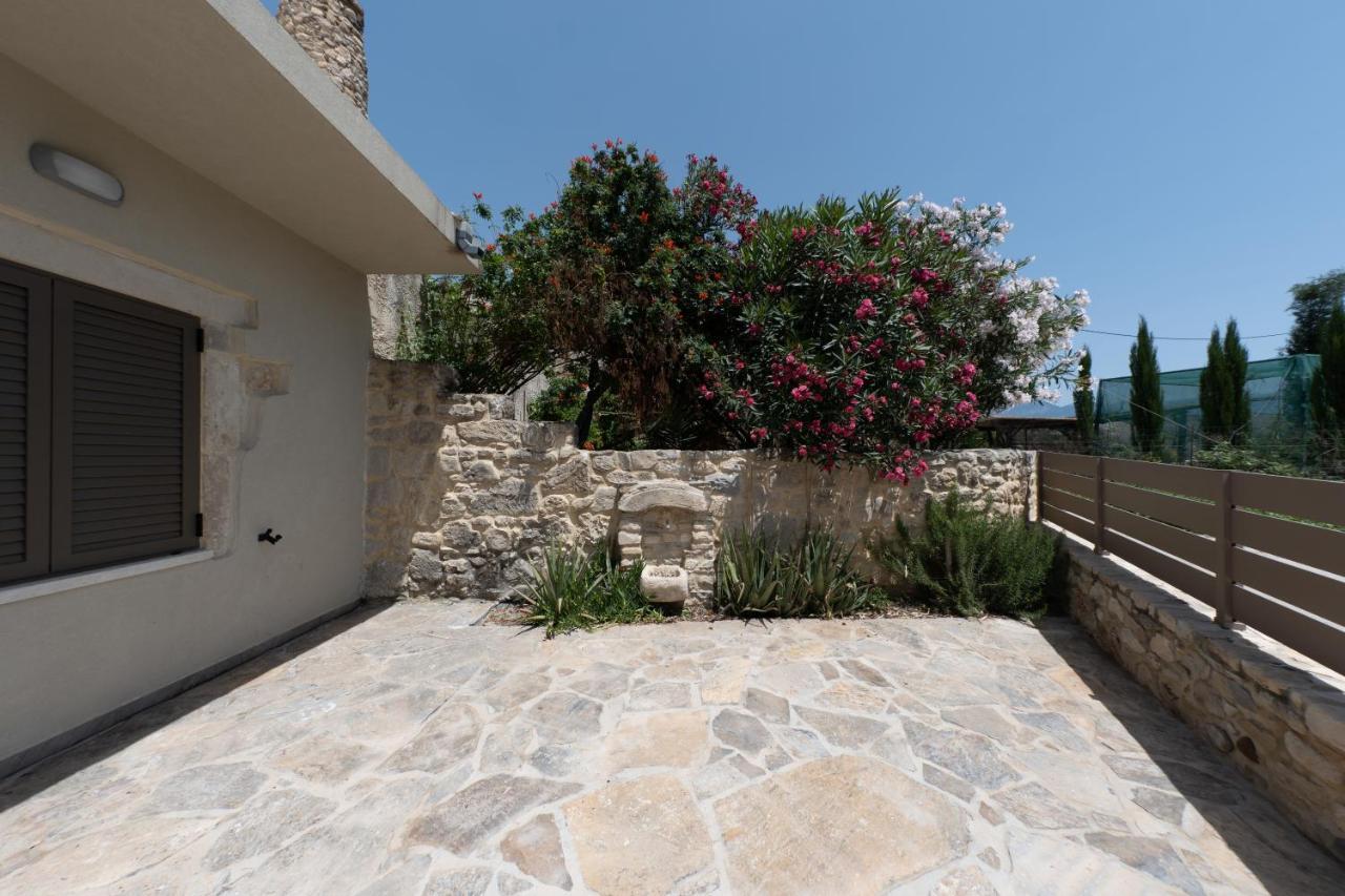 Faistos * Agios Ioannis (Crete)